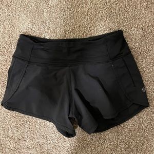 Lululemon Speed Up Low-Rise Lined Short 2.5”
